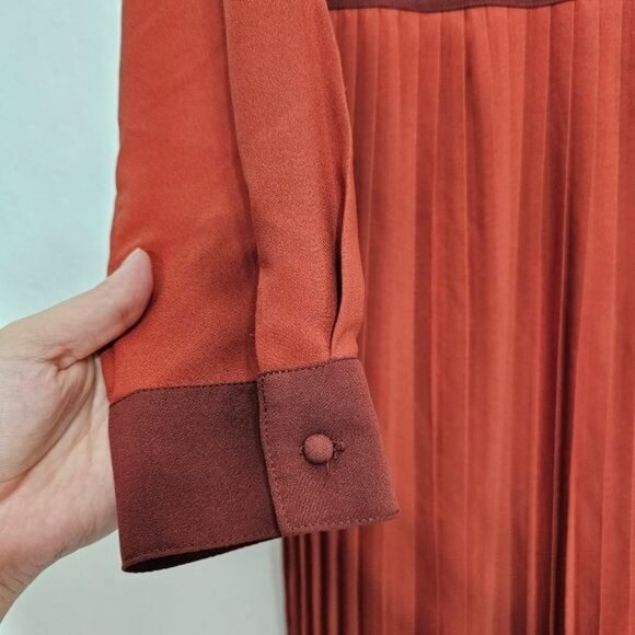 Modcloth Just My Typist Long Sleeve Pleated Shirt Dress In Brick Medium - Picture 8 of 10